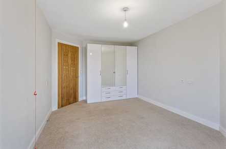 Austen Place 2 Bed Apartment image 3