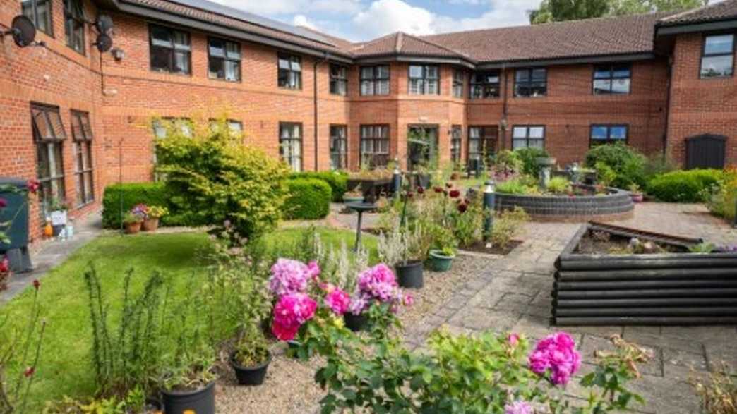 Aylesham Court Care Home Care Home Leicester activities-carousel - 1