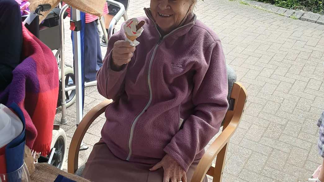 Catherine House Care Home Care Home Frome activities-carousel - 7