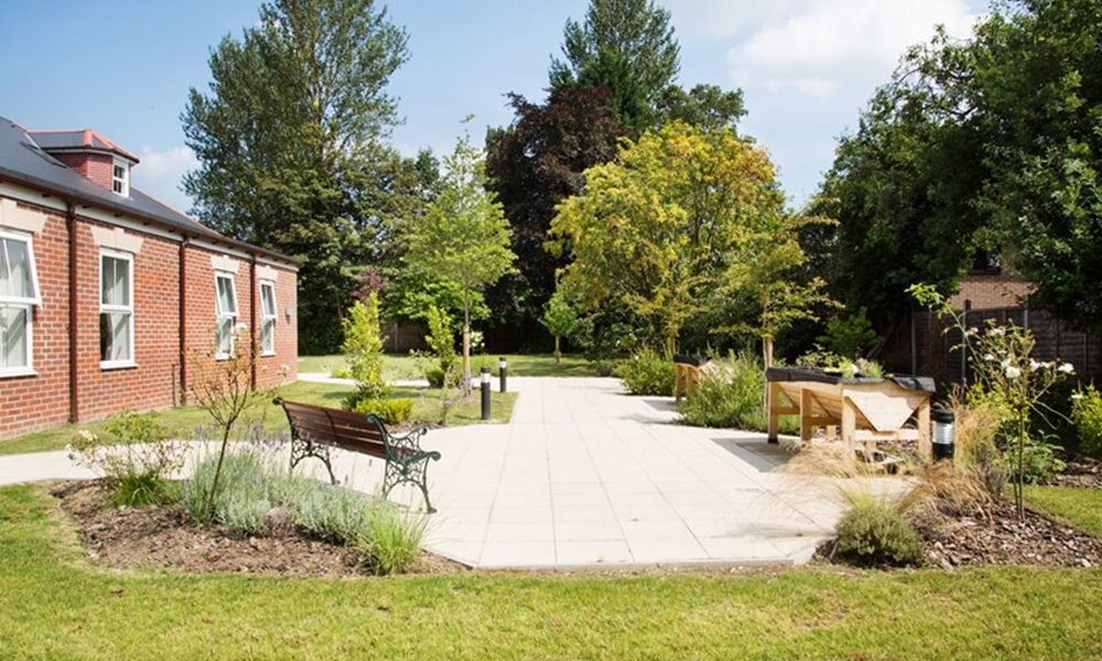 Bagshot Park Care Centre Care Home Bagshot, GU19 5HN