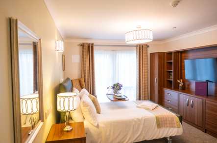 Bailey Lodge Care Home Saffron Walden  - 2