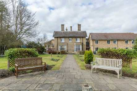 Hilton Park Care Centre Care Home Cambridge  - 1