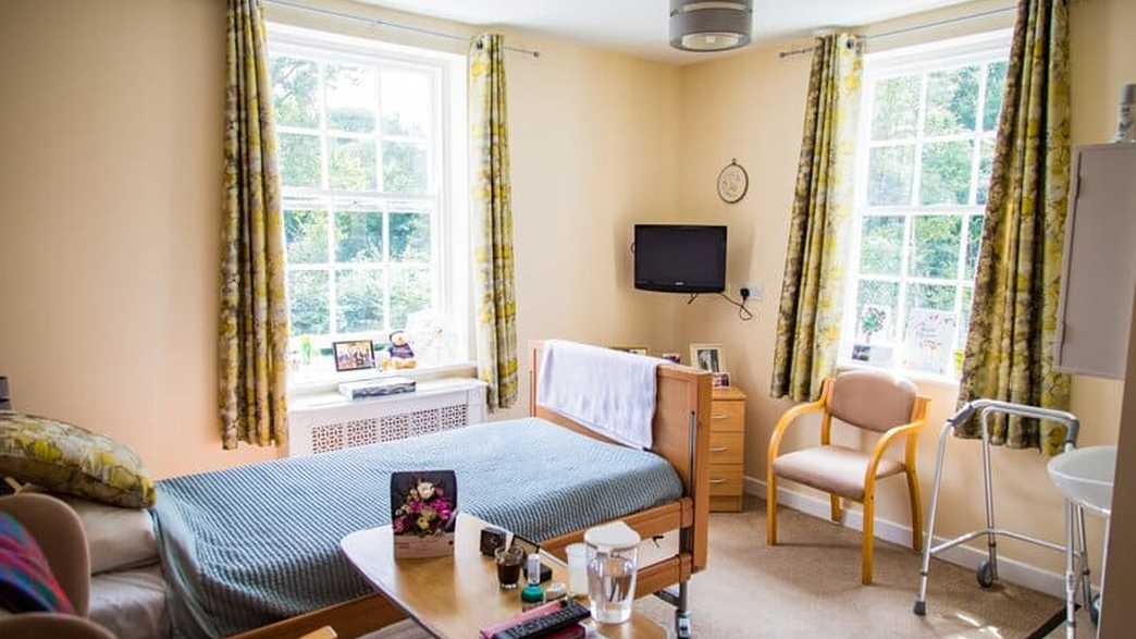 Barty House Nursing Home Care Home Maidstone accommodation-carousel - 1