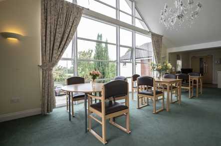 Baugh House Care Centre Care Home Sidcup  - 4