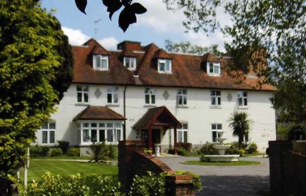 Beaumont Lodge Nursing Home | Care Home | Camberley, GU15 3LX