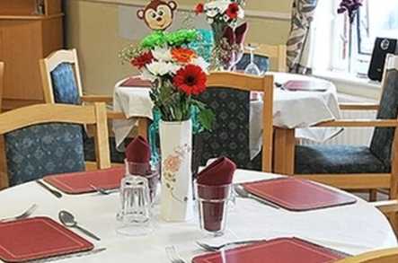 Bedford Care Home Care Home Leigh  - 4