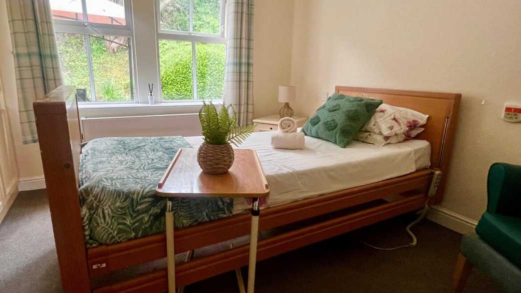 Linson Court Care Home Care Home Batley accommodation-carousel - 1