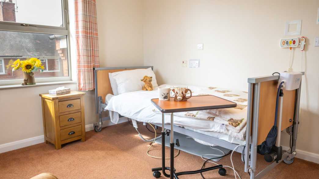 Nightingale Nursing and Care Home Care Home Mansfield accommodation-carousel - 2
