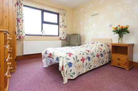 Bradwell Hall Nursing Home Care Home Newcastle Under Lyme  - 4