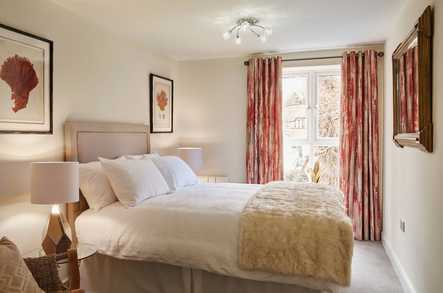 The Newells - Apartment 33 - 2 Bed En-suite image 3