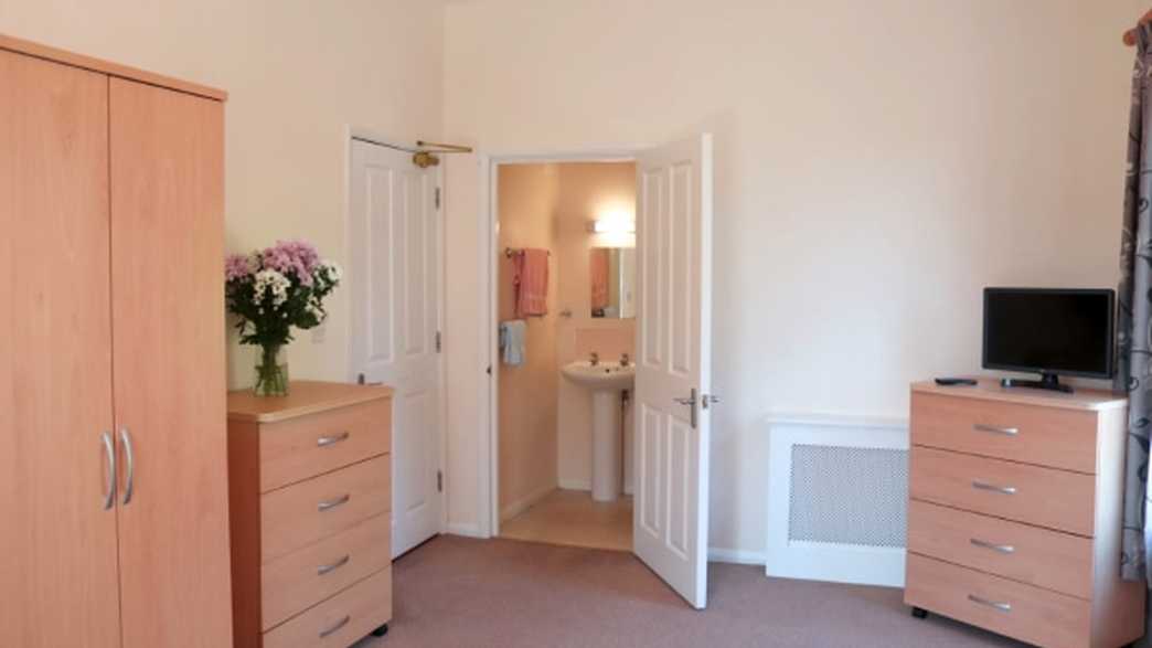 Birchwood House Rest Home Care Home Tunbridge Wells accommodation-carousel - 2