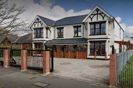 Bellavista Nursing Homes (Wales)  Limited Care Home Barry  - 1