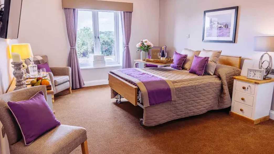 Bere Grove Care Home Care Home Waterlooville accommodation-carousel - 1