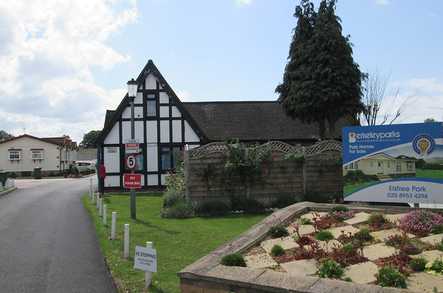 Elstree Park Retirement Living Borehamwood  - 1