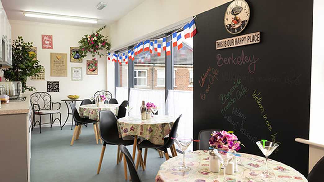 Berkeley Court Care Home Care Home Leeds meals-carousel - 1