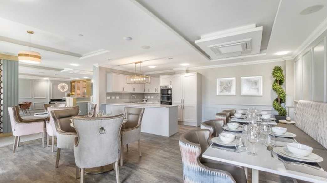 Beulah Vista Care Home Care Home London meals-carousel - 3