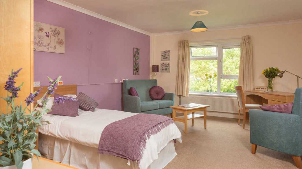 Bilton Court Care Home Wellingborough accommodation-carousel - 1