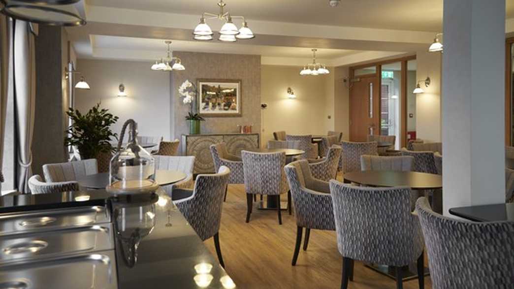 Birkdale Tower Lodge Care Home Southport meals-carousel - 7