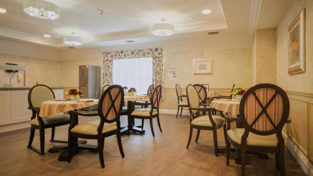 Blossomfield Grange Care Home Solihull buildings-carousel - 13