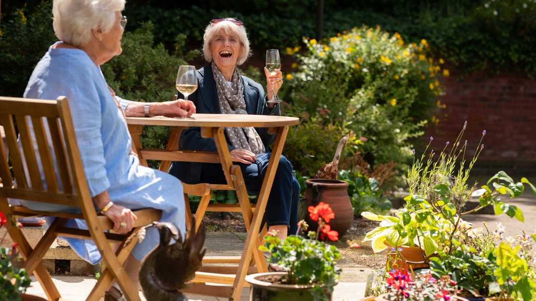 Boughton Hall Retirement Living  wellbeing-carousel - 4