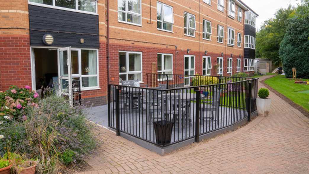 Breme Residential Care Home Care Home Bromsgrove buildings-carousel - 6