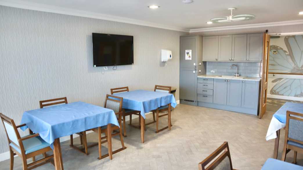 Brooke House Care Home Newcastle Upon Tyne meals-carousel - 2