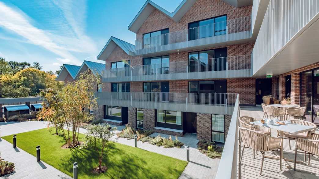 Moors Nook Retirement Living Woking lifestyle-carousel - 3