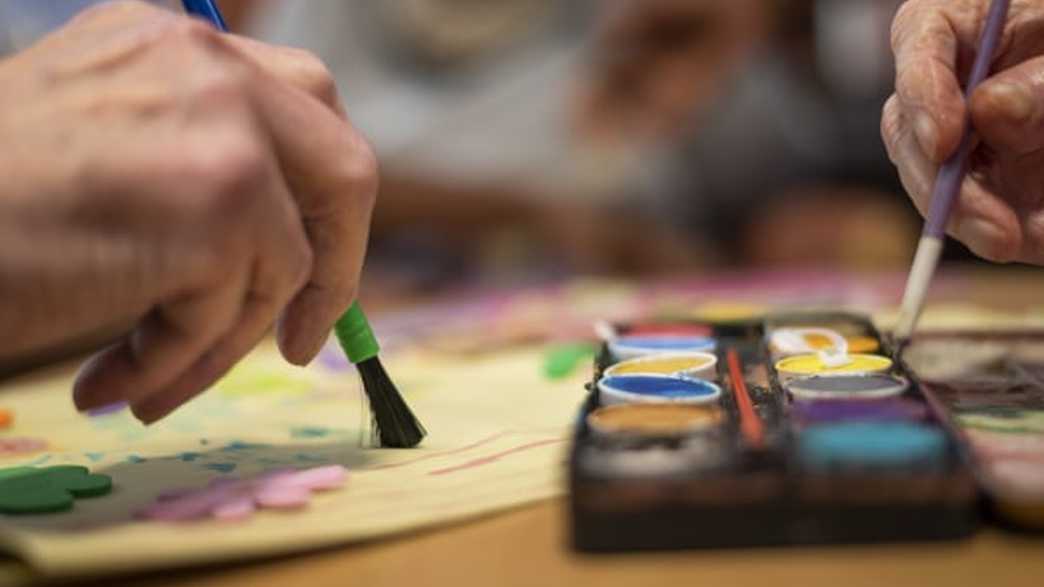 Burrows House Care Home London activities-carousel - 1