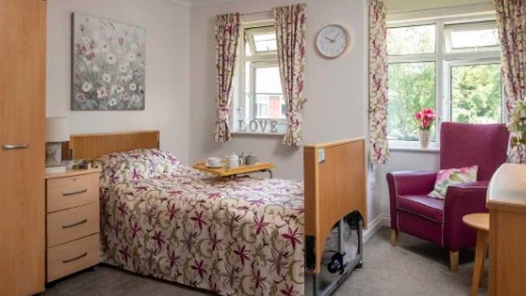 OSJCT Coombe End Court Care Home Marlborough accommodation-carousel - 1