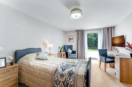 Surrey Heights Care Home Godalming  - 4