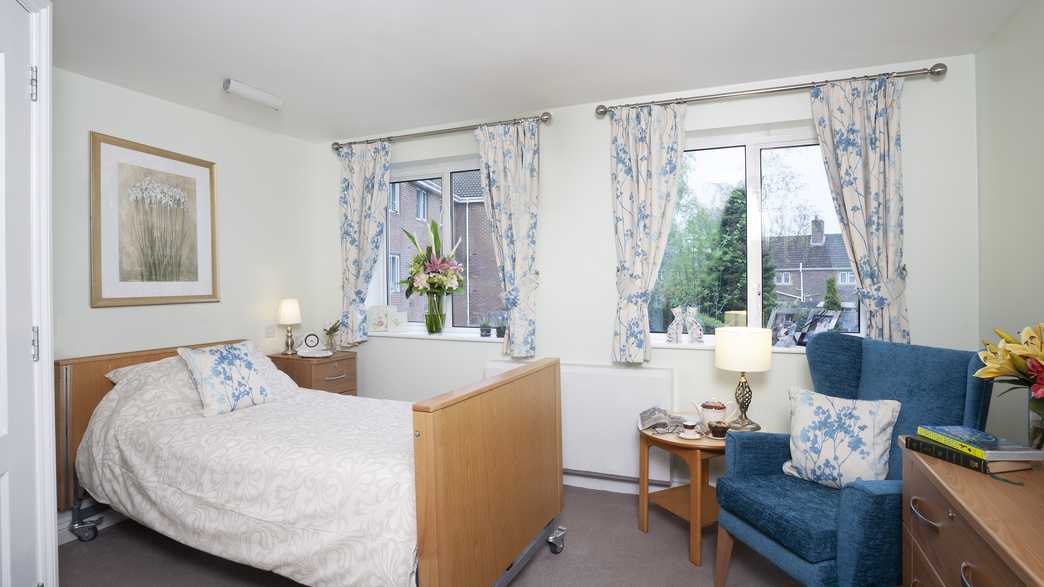 Chestnut View Care Centre Care Home Haslemere accommodation-carousel - 2
