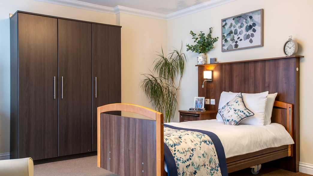 Bridge House Care Home Care Home Abingdon accommodation-carousel - 1