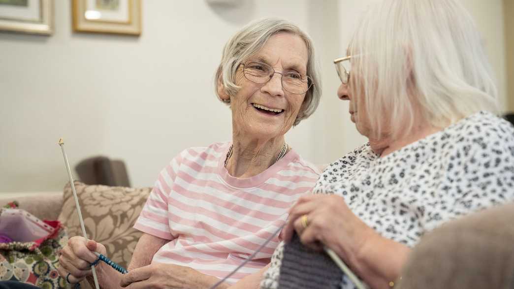 Bridge House Care Home Care Home Abingdon activities-carousel - 3