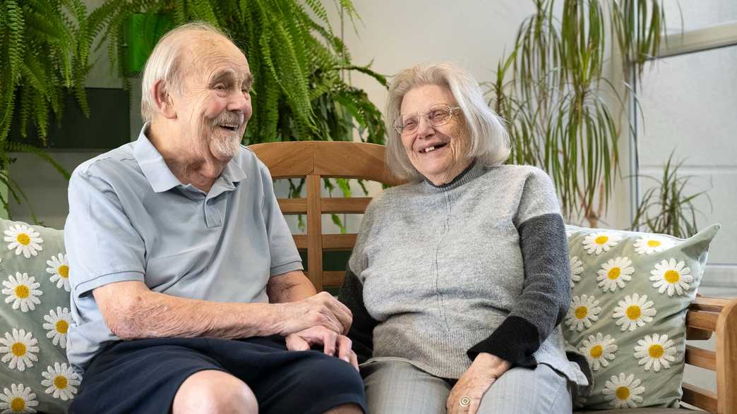 Bridge House Care Home Care Home Abingdon activities-carousel - 7