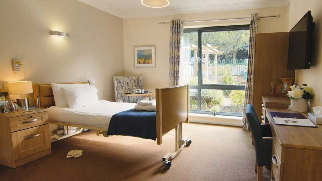 Cairdean House Care Home Edinburgh buildings-carousel - 11