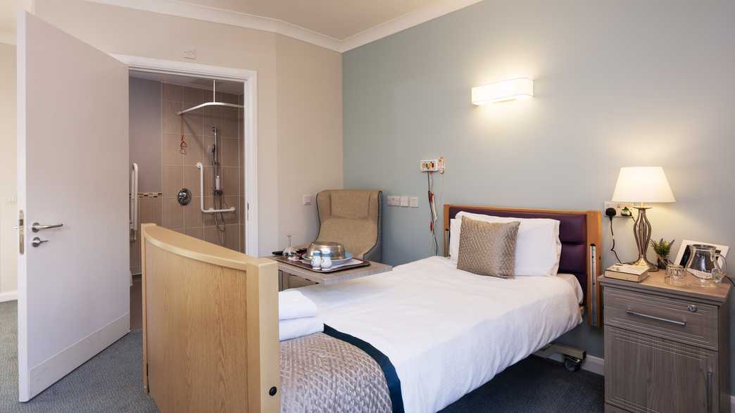Cairdean House Care Home Edinburgh accommodation-carousel - 1