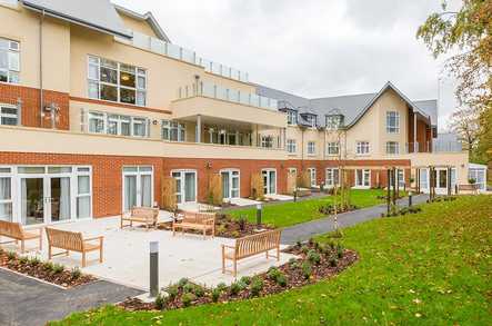 Camberley Woods Care Home Care Home Camberley  - 1