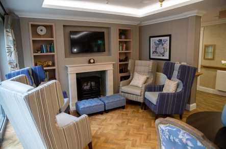 Candlewood House Care Home London  - 3