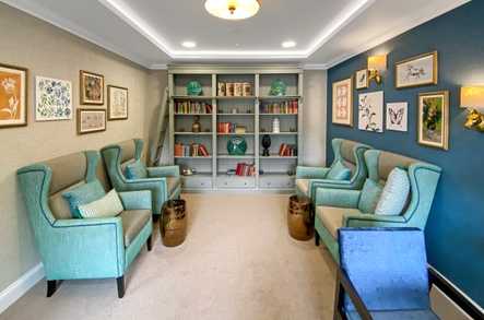 Candlewood House Care Home London  - 5