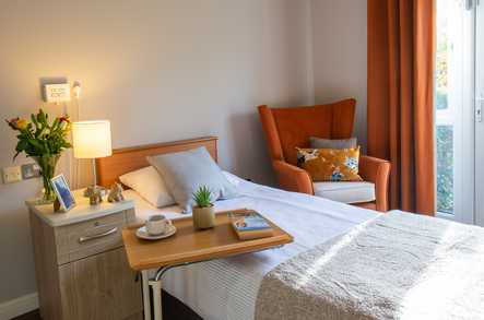 Canning Court Care Home Care Home Stratford Upon Avon  - 5