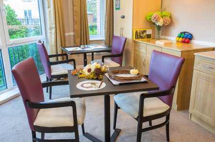 Canning Court Care Home Care Home Stratford Upon Avon  - 4