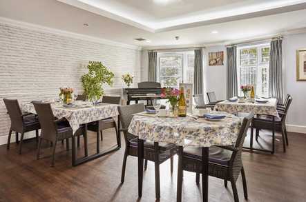 Cedar View Care Centre Care Home Croydon  - 3