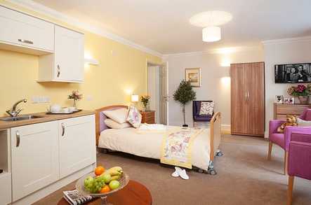 Cedar View Care Home Croydon  - 2