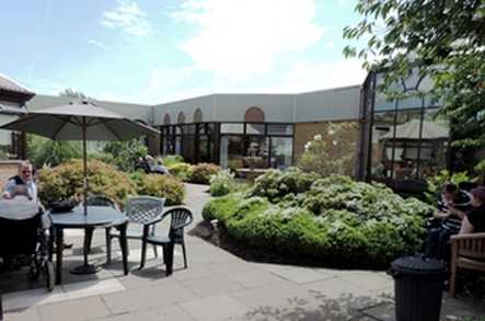 Chadderton Total Care Unit Limited Care Home Oldham  - 1