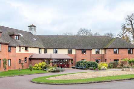 Chalfont Lodge Care Home Chalfont St Peter  - 1