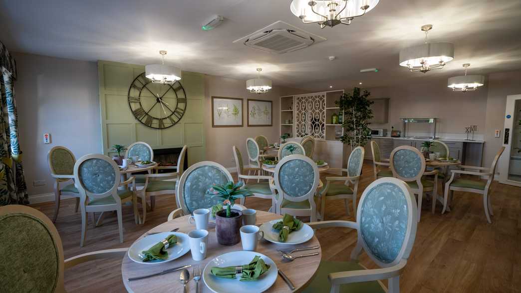 Chalkwell Grange Care Home Leigh on Sea meals-carousel - 1