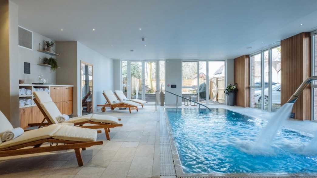 Chapelwood Retirement Living Wilmslow wellbeing-carousel - 1
