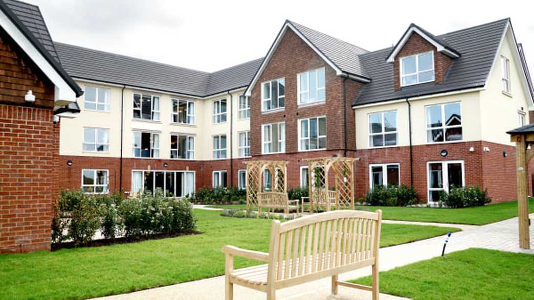 Chartwell House Care Home Broadstairs buildings-carousel - 6