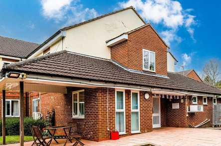 Cheaney Court Care Home Care Home Kettering  - 1