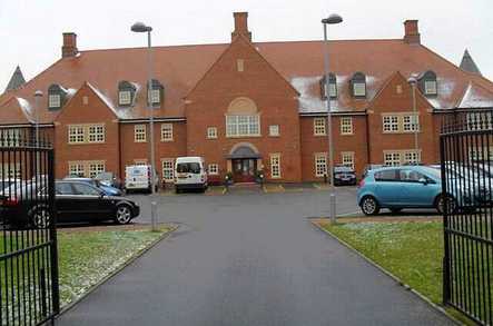 Chelmsford Care Centre Ltd Care Home Chelmsford  - 1